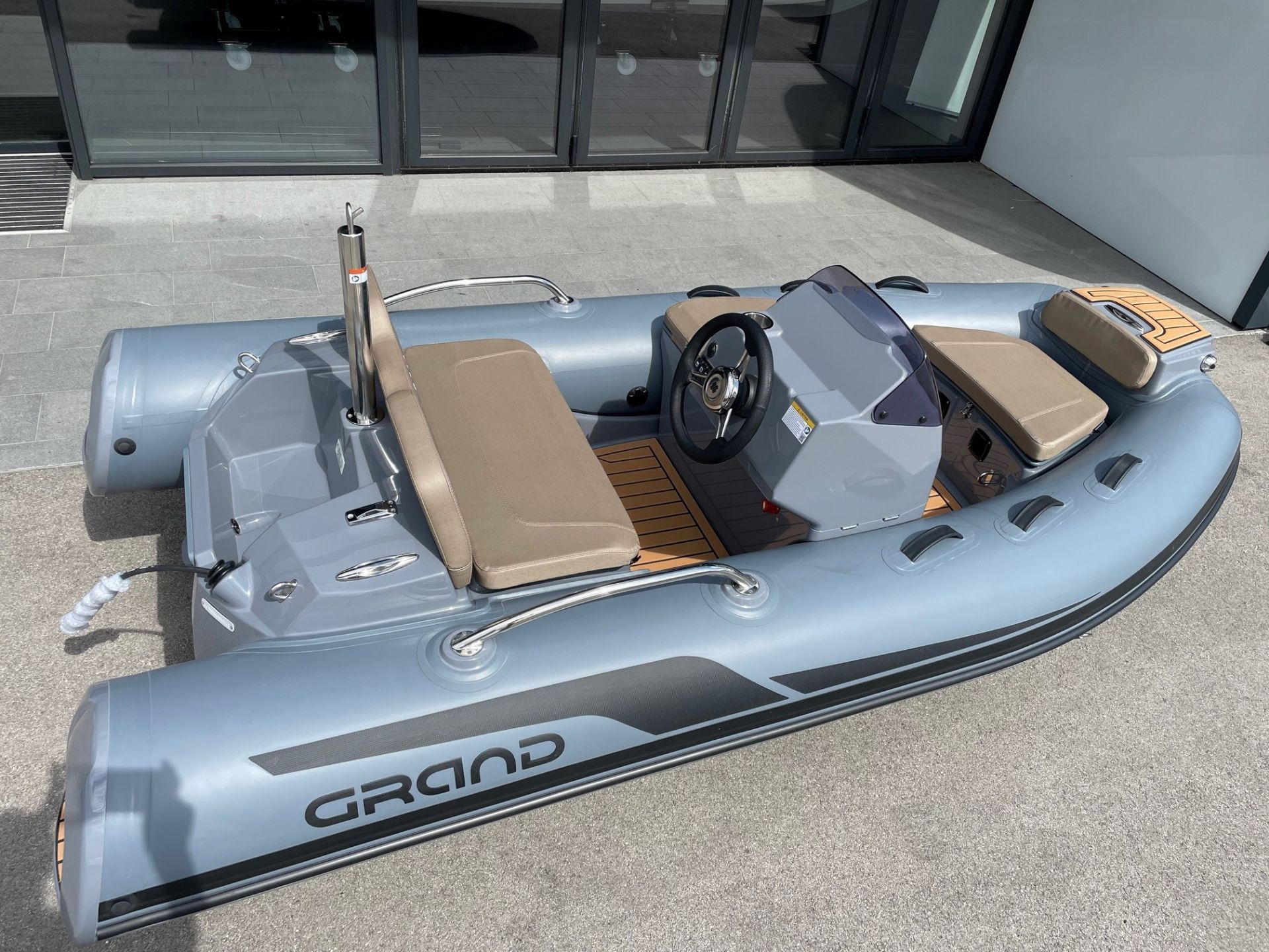 GRAND G340HGNF Military Gray - NA ZALOGI - 2025
