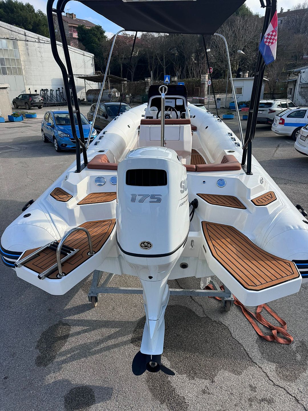 Viga Luxury 650 - 2025