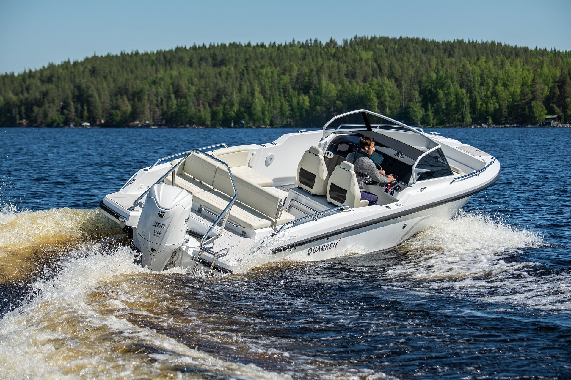 POSEBNA PONUDBA Quarken 27 Open   Yamaha 300 - AKCIJA ZA PREDNARO�ILA 2026 - 2026