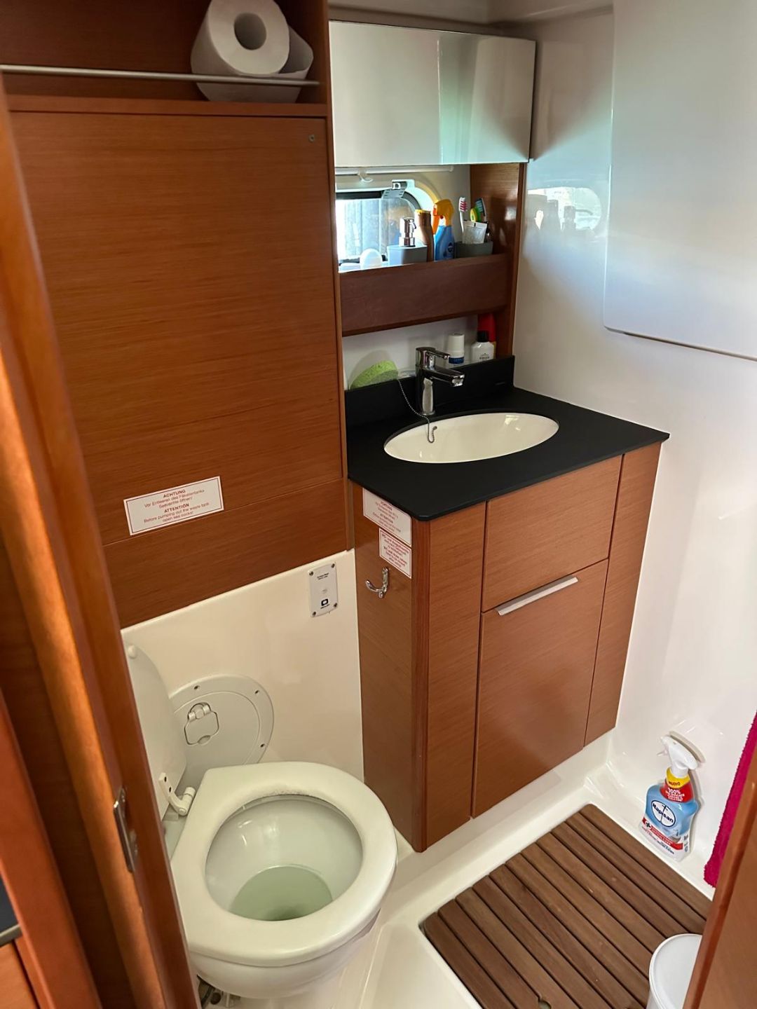BAVARIA 33 SPORT - 2016 - for sale call for a price 