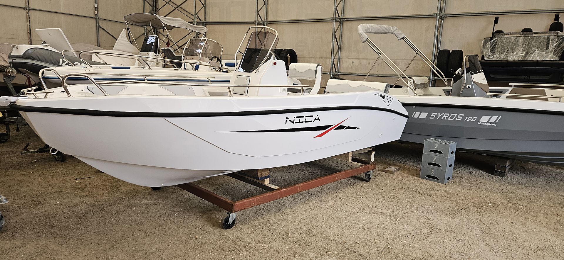 Trimarchi Nica 530 - 2026