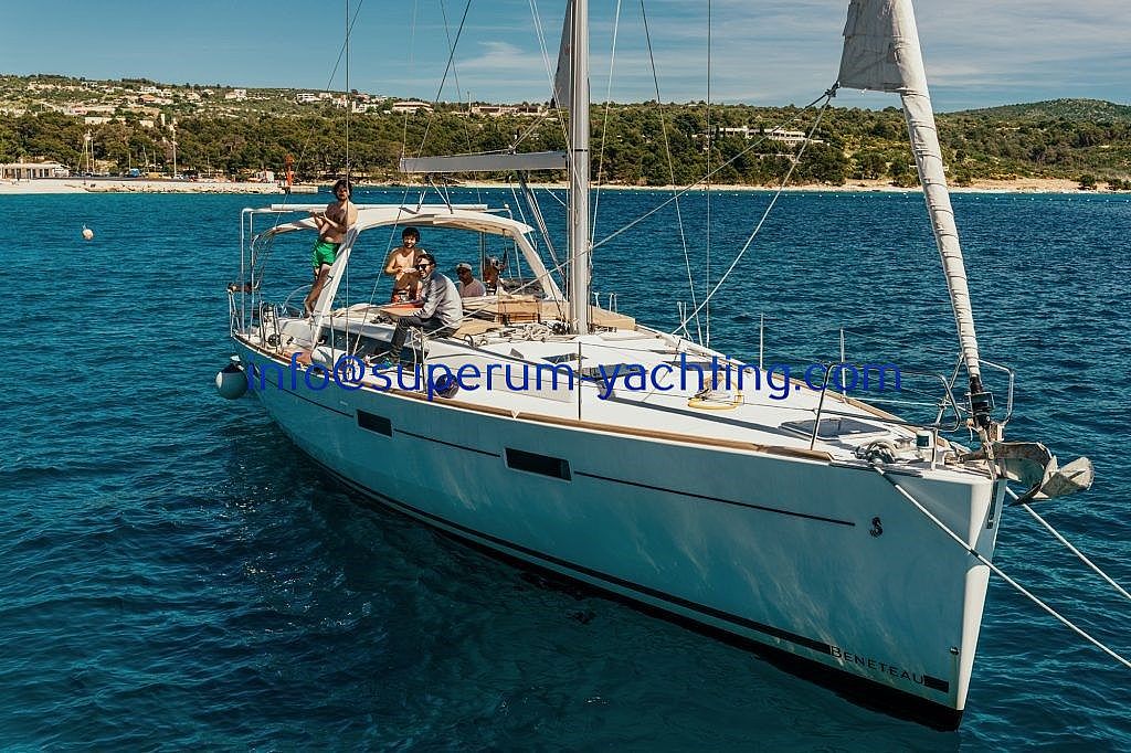 Beneteau Oceanis 45 - 2016