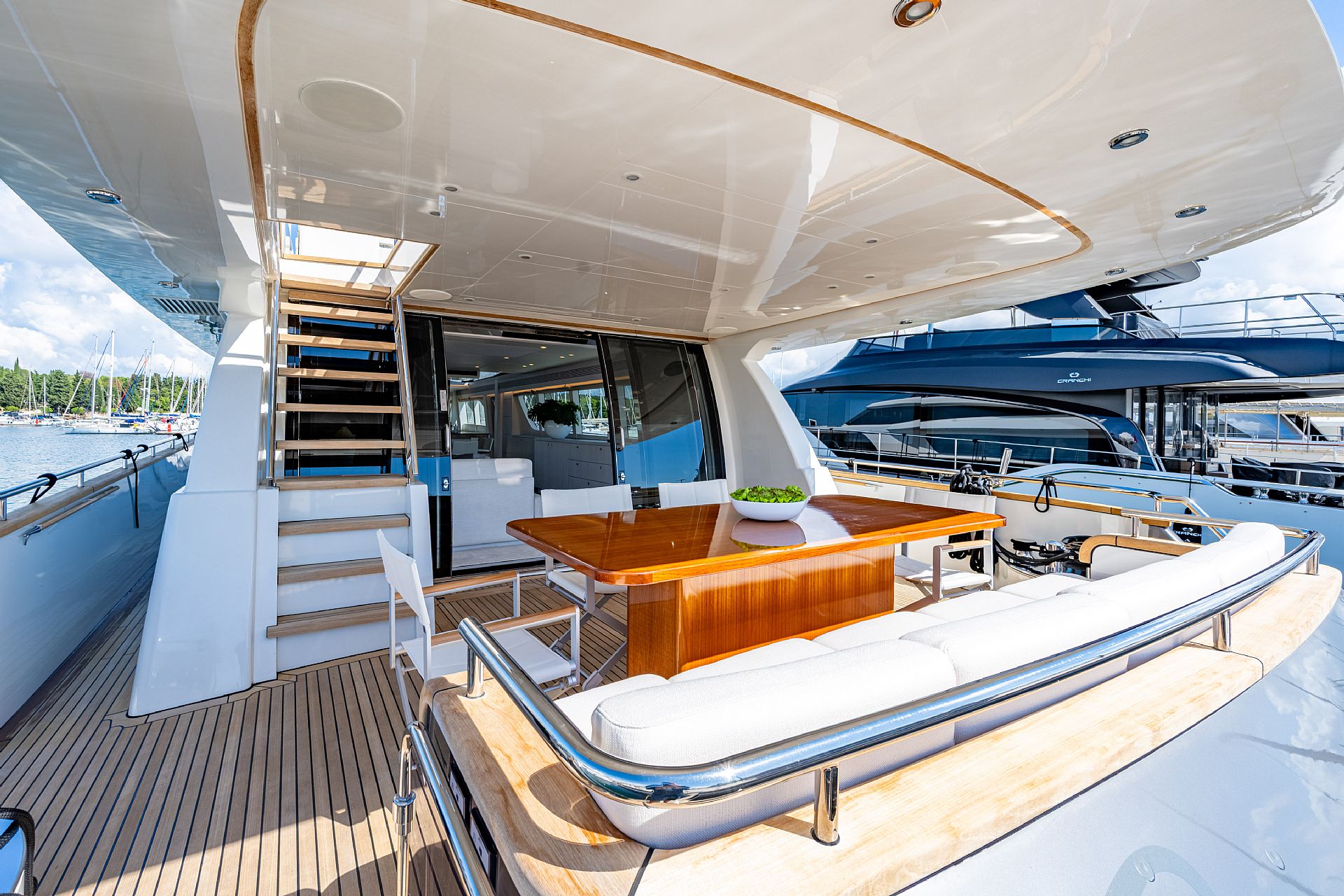 Continental Van der Valk 26 RPH, Nicostasia - 2018 - for sale: 4500000.-EUR