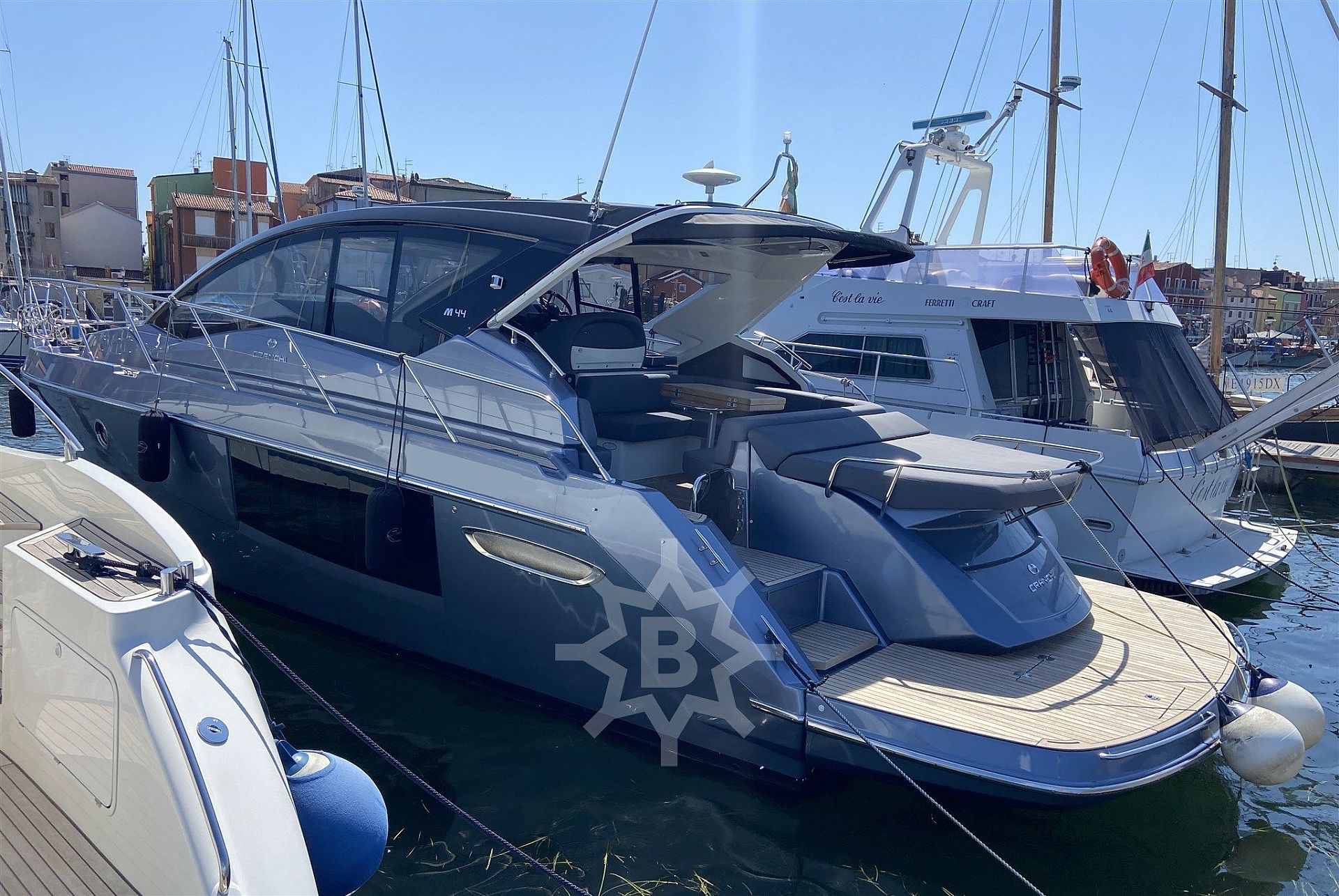 Cranchi M44 HT - 2015
