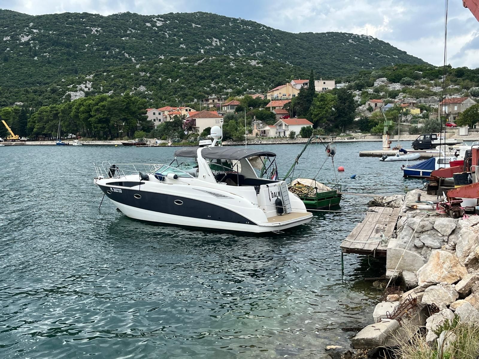 Bayliner 325 - 2006 - for sale: 89000.-EUR