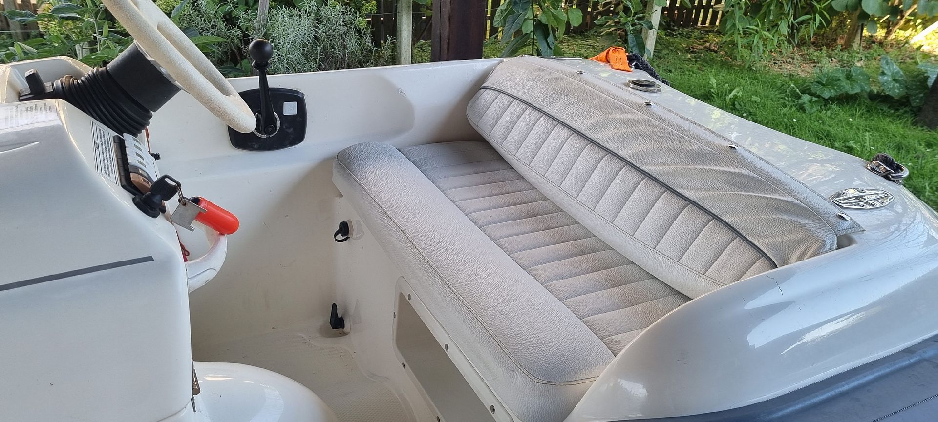 Avon 320 Seasport DL jet - 2004 - for sale: 4800.-EUR