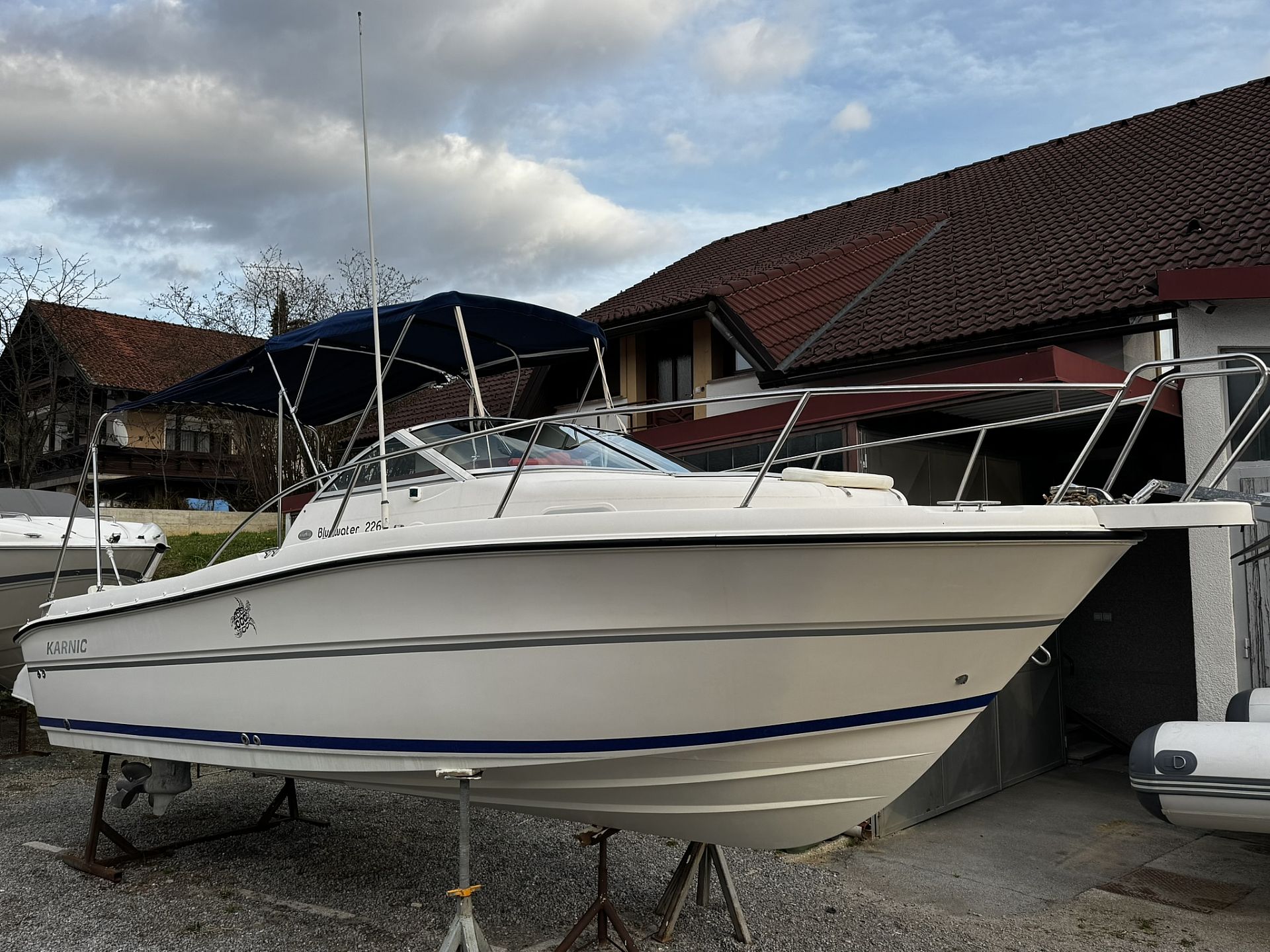 Karnic 2260 Bluewater - Dizel VP D3-160 - 2007