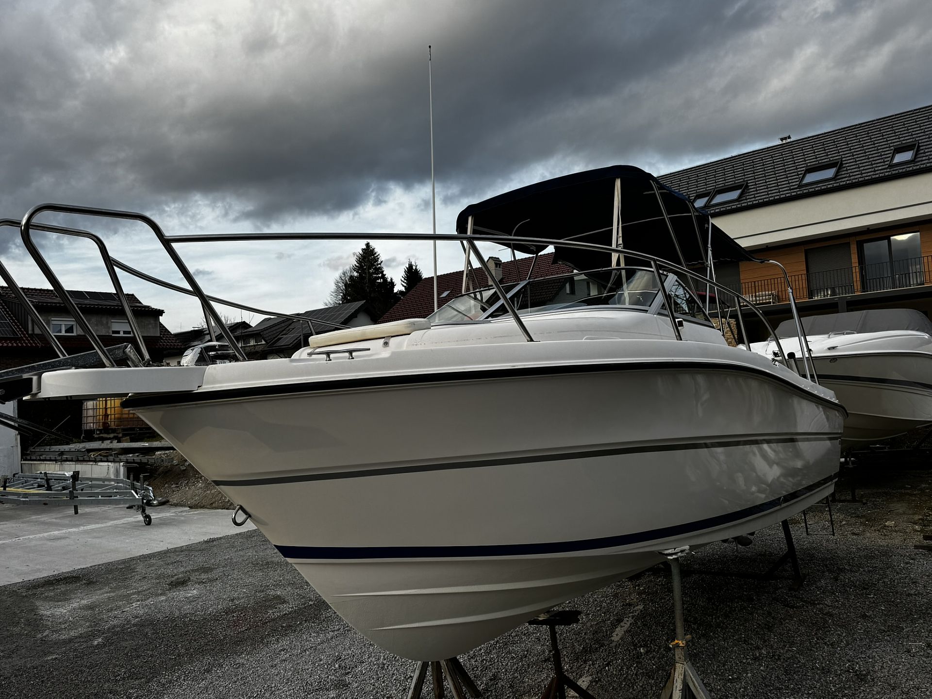 Karnic 2260 Bluewater - Dizel VP D3-160 - 2007