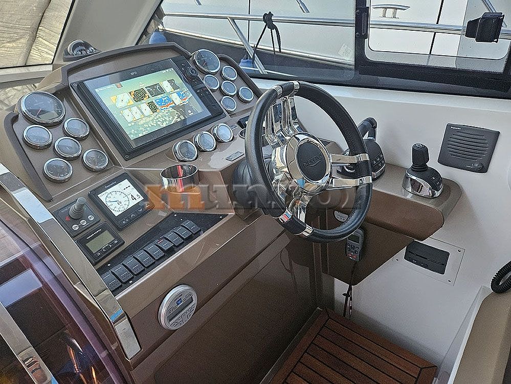 Galeon 385 HTS - 2012 - for sale: 249000.-EUR