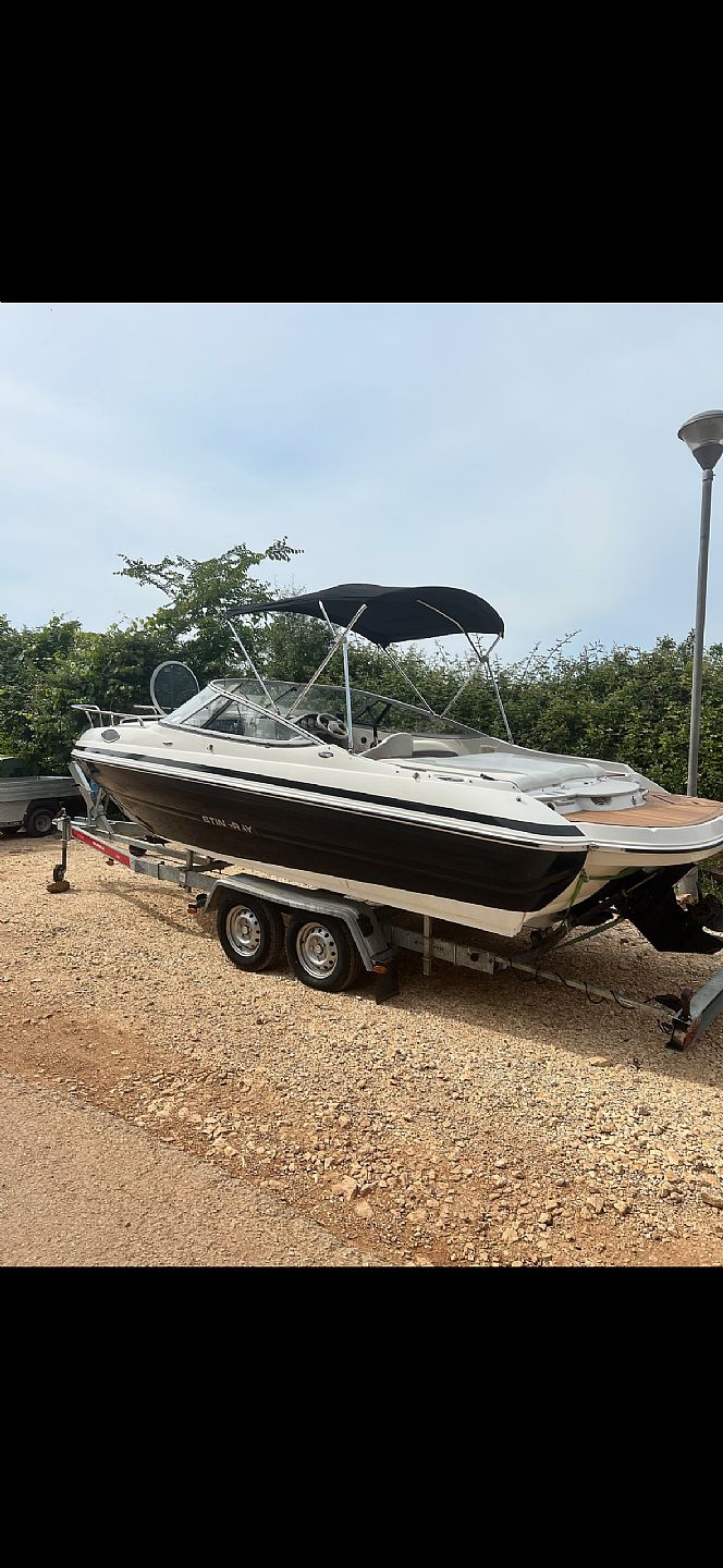 Stingray 208 cr - 2011