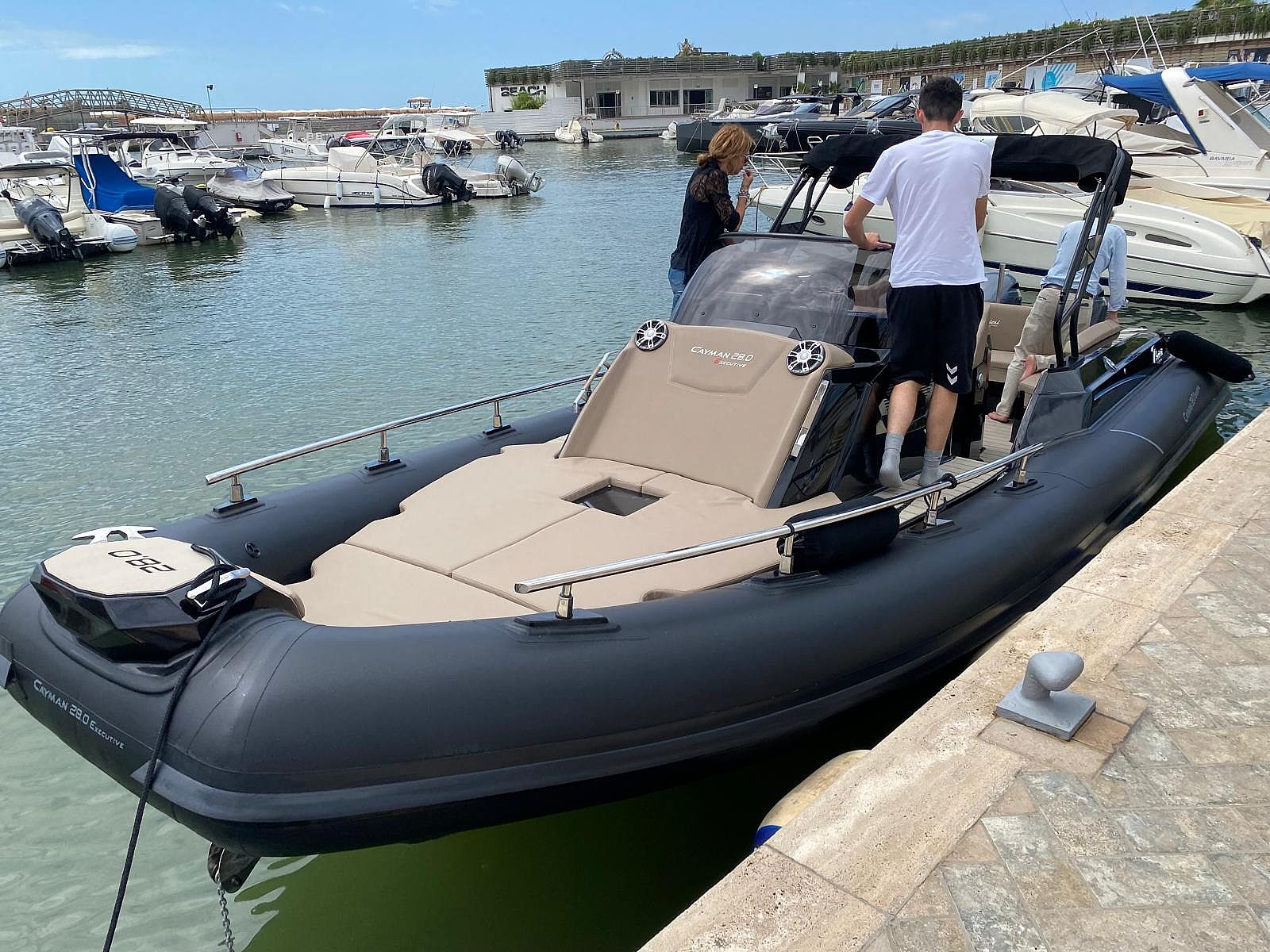 Ranieri International CAYMAN 28 Executive Trofeo - 2021