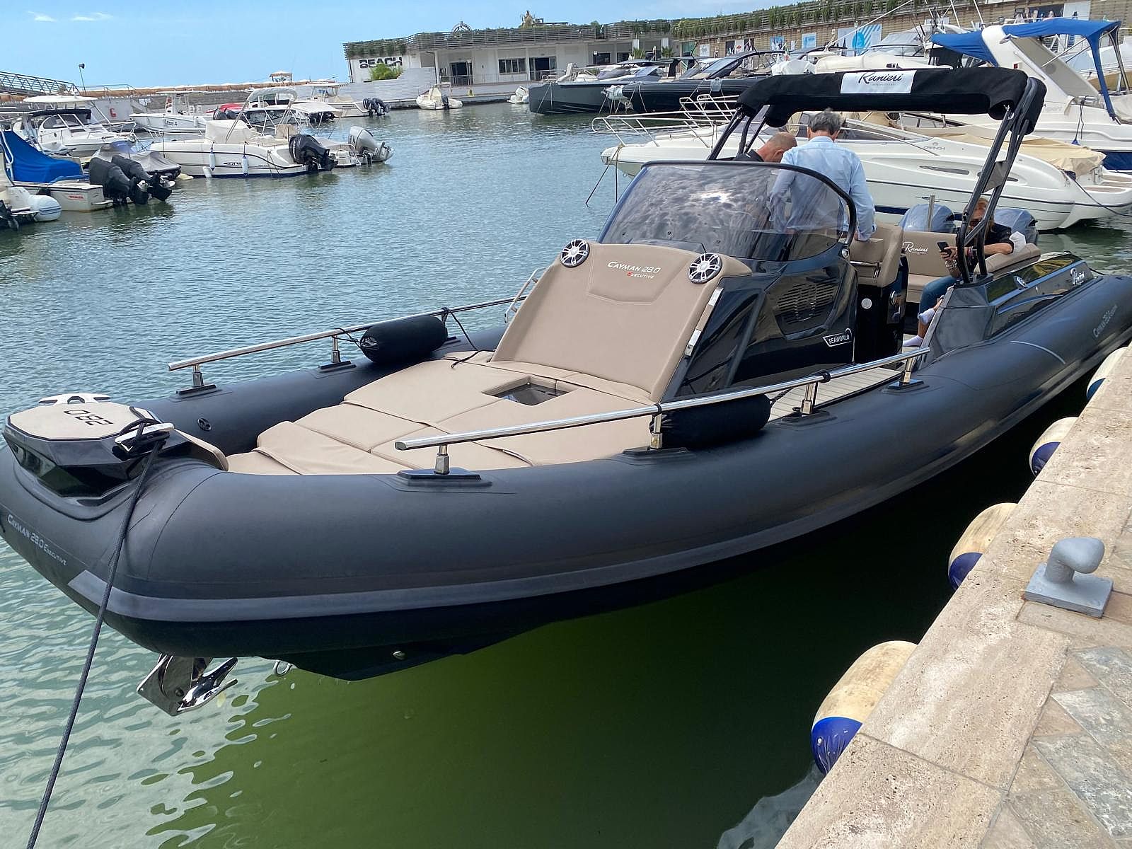Ranieri International CAYMAN 28 Executive Trofeo - 2021