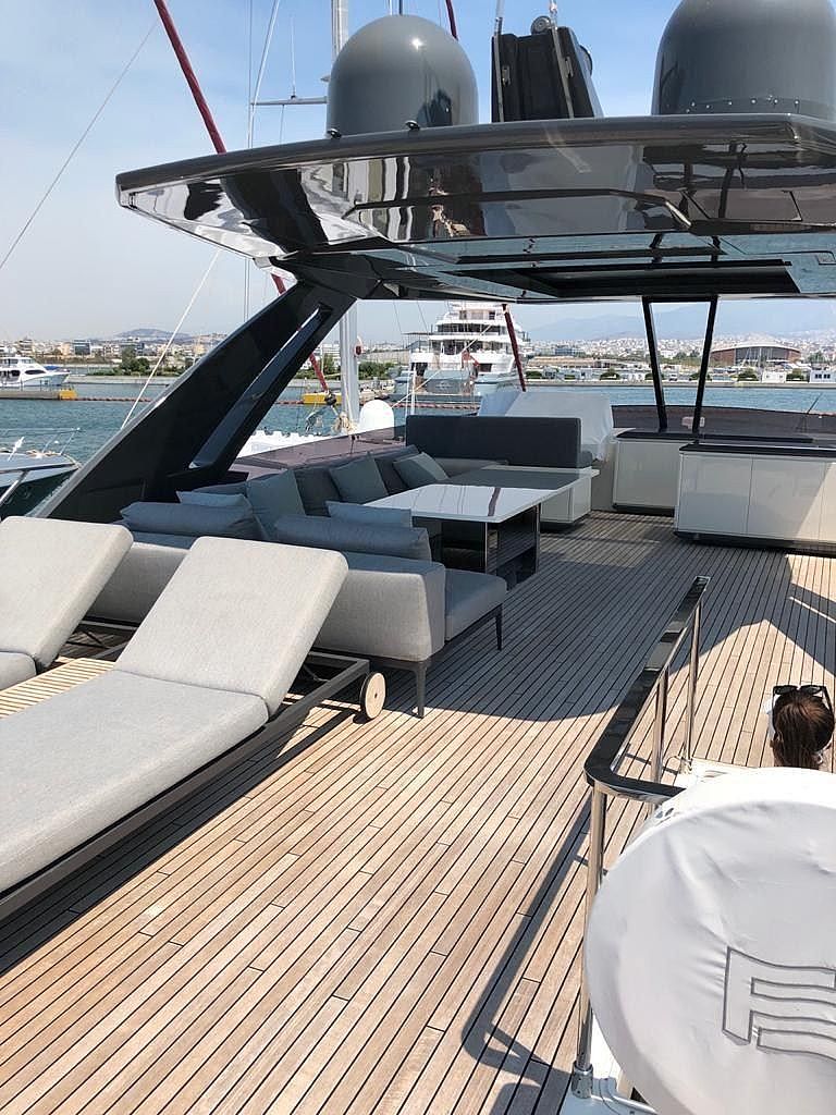 Ferretti 850 - 2020 - for sale: 4500000.-EUR