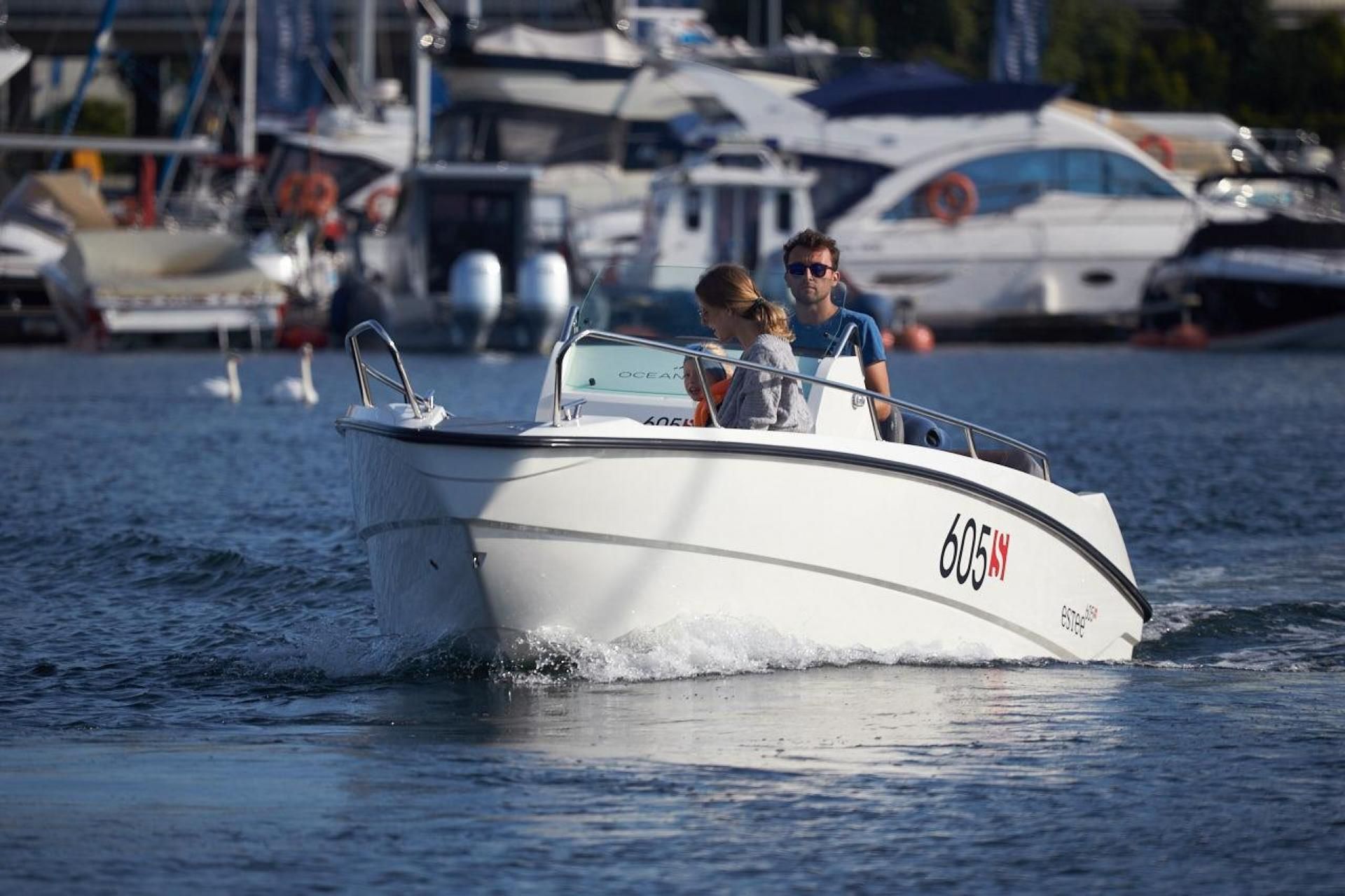 Ocean Master 605S   Suzuki 140 KS (bijela kapa motora) - 2023