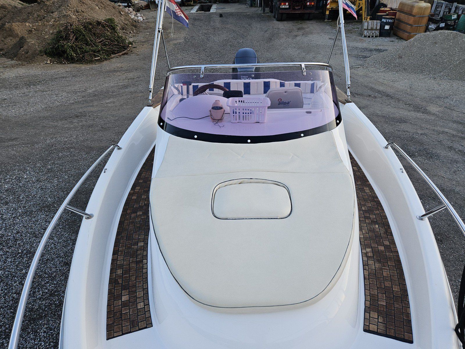Mazury 560 WA - 2010 - for sale: 15900.-EUR