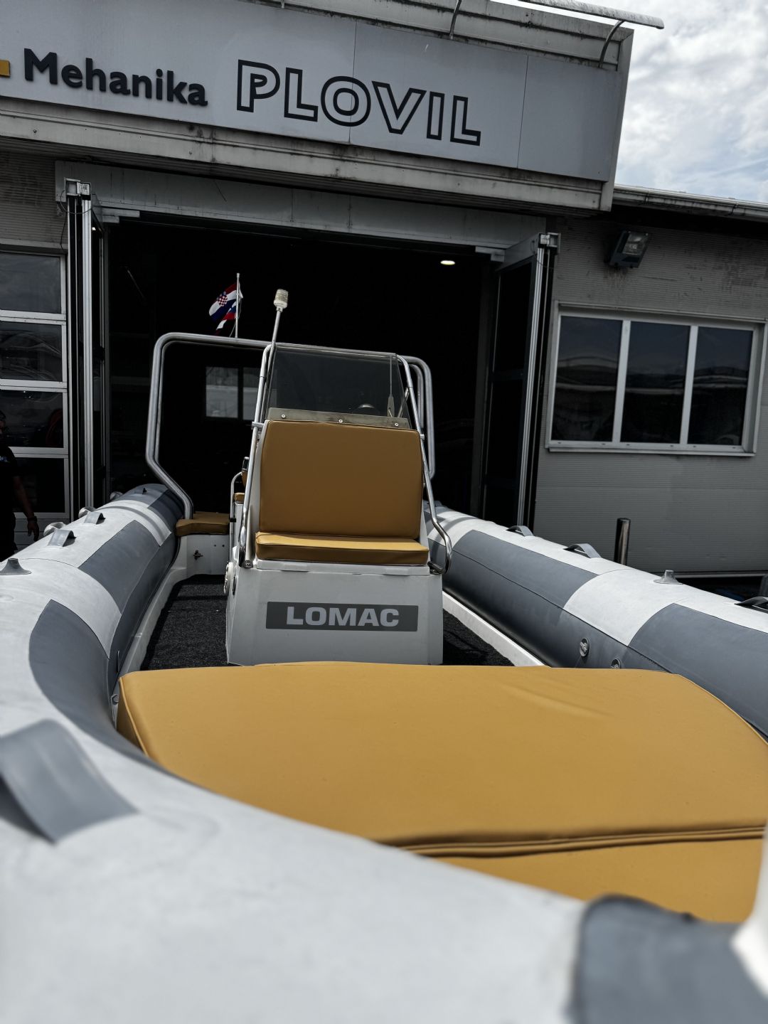 Lomac 700 - 1998