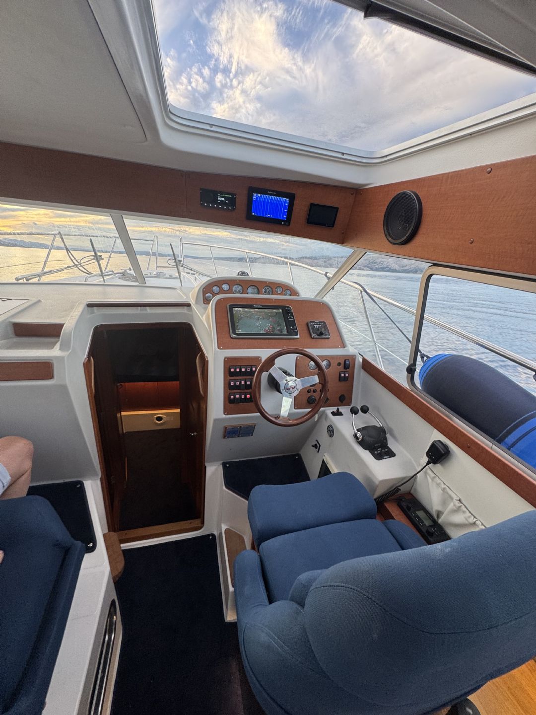 Nimbus 350 coupe - 2005 - for sale: 165000.-EUR