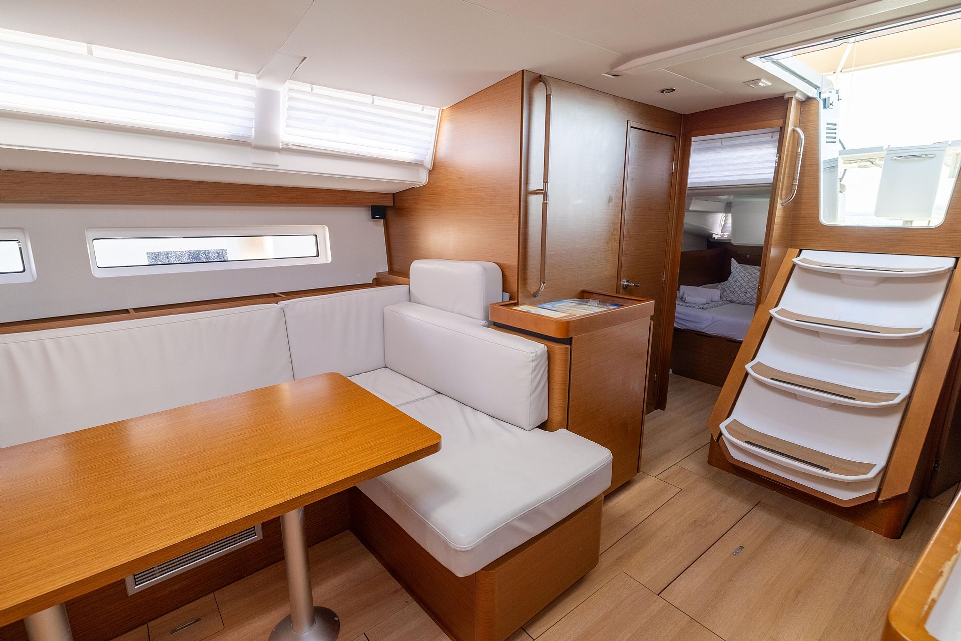 Jeanneau Sun Odyssey 490 - 2023