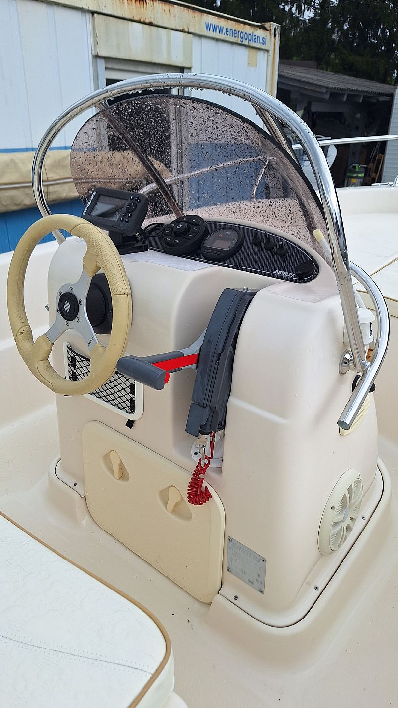 Ranieri Shark 17 - 2007