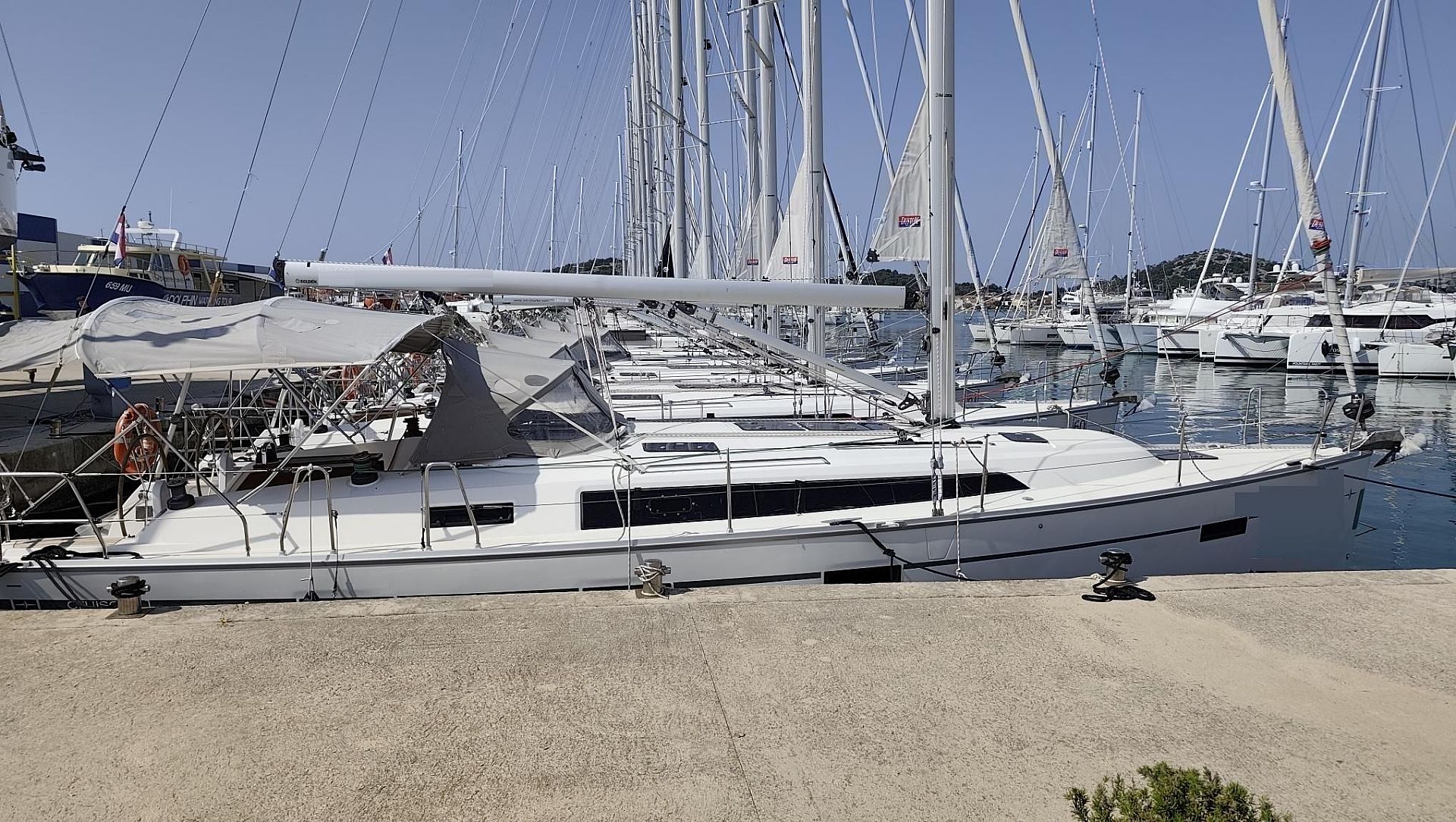 Bavaria 41 Cruiser - 2016 - for sale: 95000.-EUR