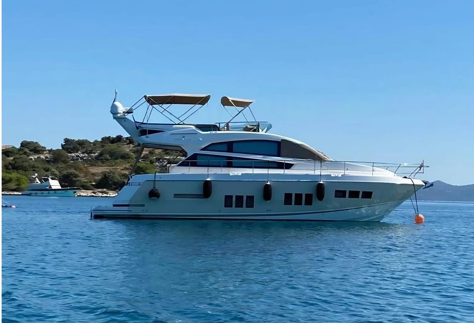 Fairline Squadron 50 - 2012 - for sale: 690000.-EUR