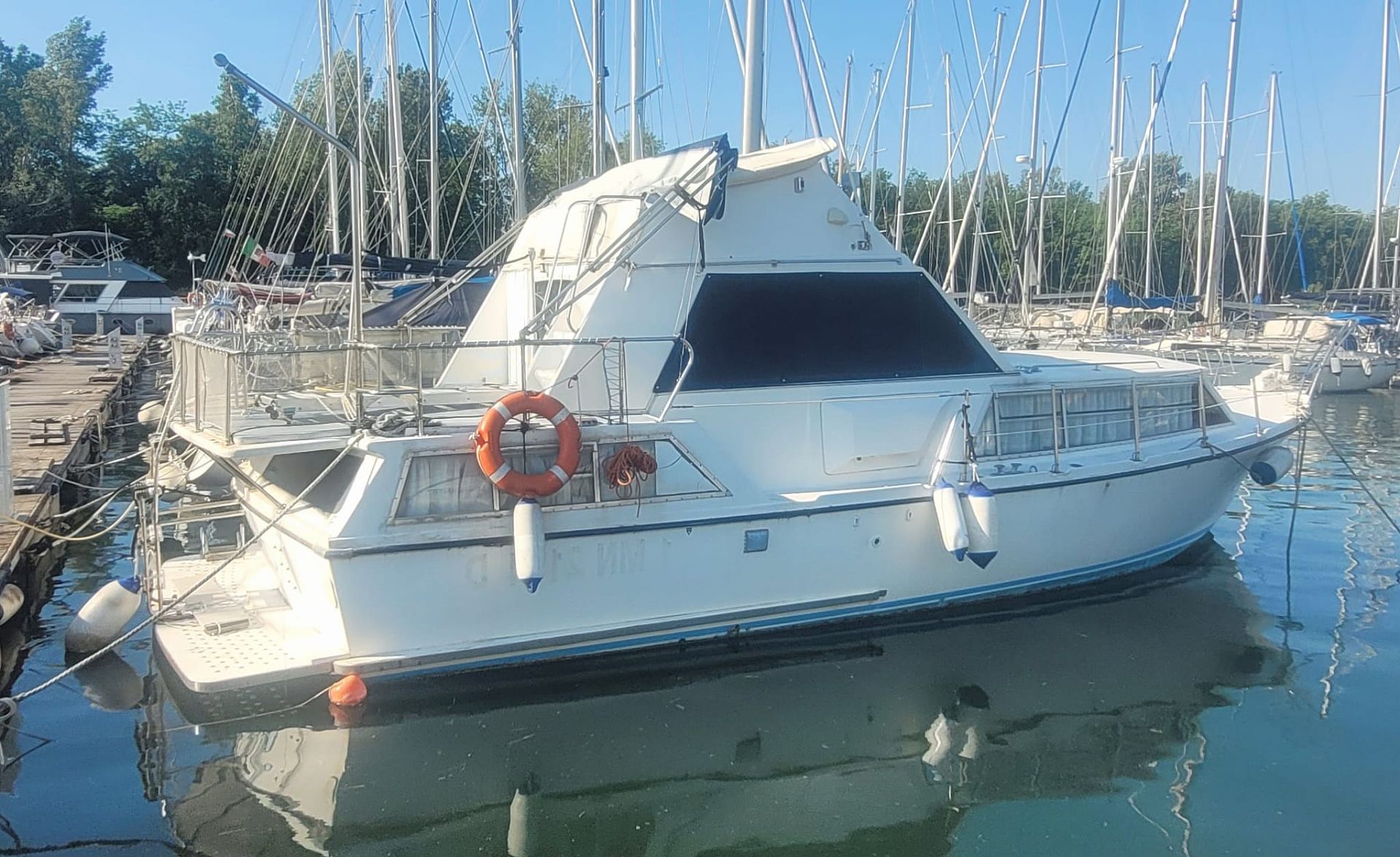Princess Moonraker 36 Trawler Fly - 1982