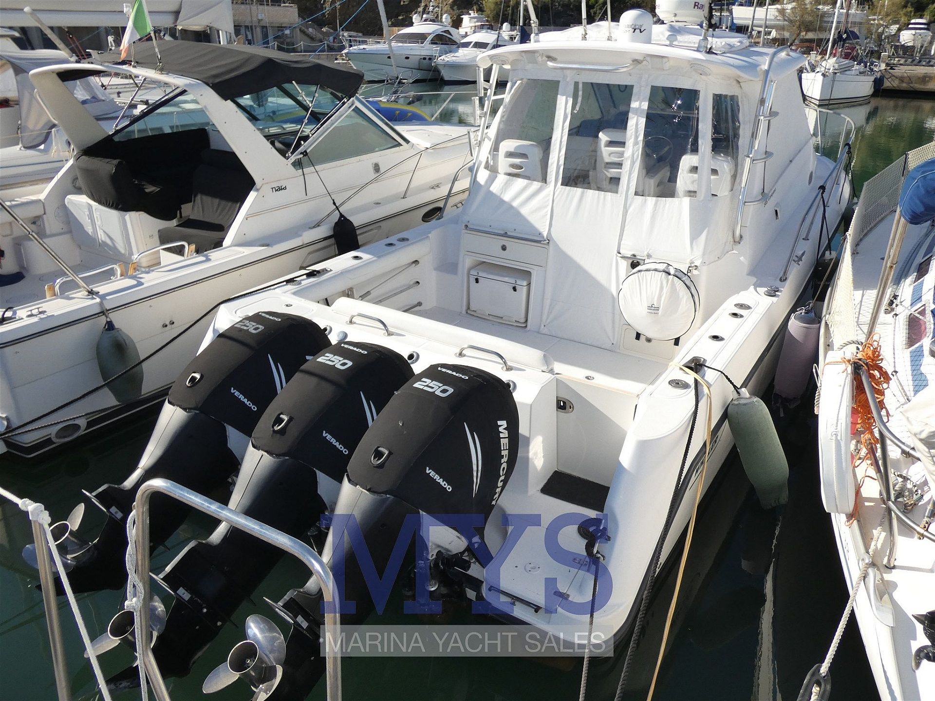 Boston Whaler 345 CONQUEST - 2008