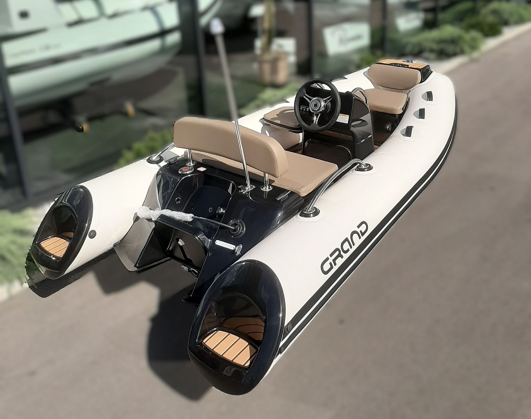 Grand Boats G340HGNF Off White Yamaha F25 - AKCIJA TENDERJEV - 2026