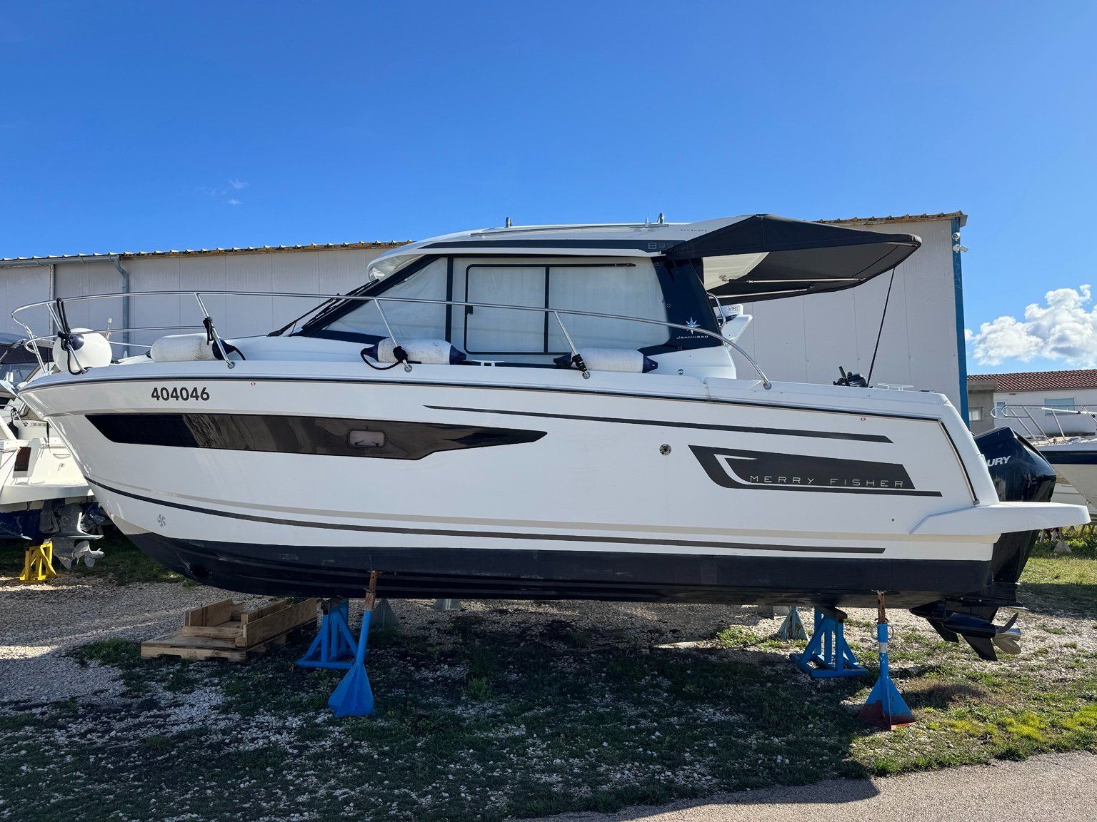 Jeanneau MERRY FISHER 895 OFF... - 2020 - for sale: 162000.-EUR