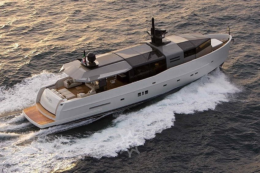 Arcadia Yachts Arcadia 85 - 2010