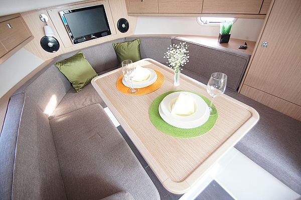 Bavaria 29 SPORT Diesel - 2018 - for sale: 98000.-EUR
