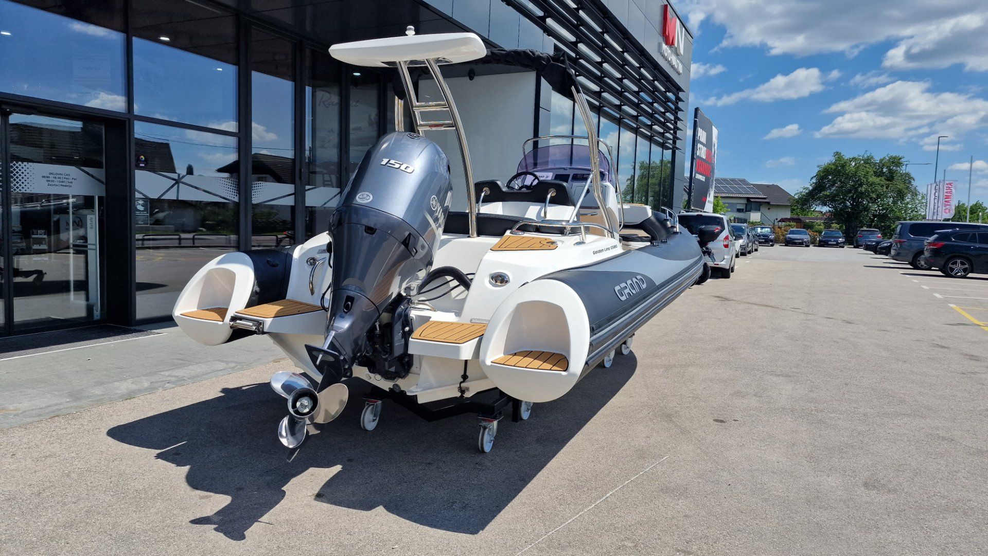 GRAND G580GLF   F150 - ODLI�NO OHRANJEN - 2022