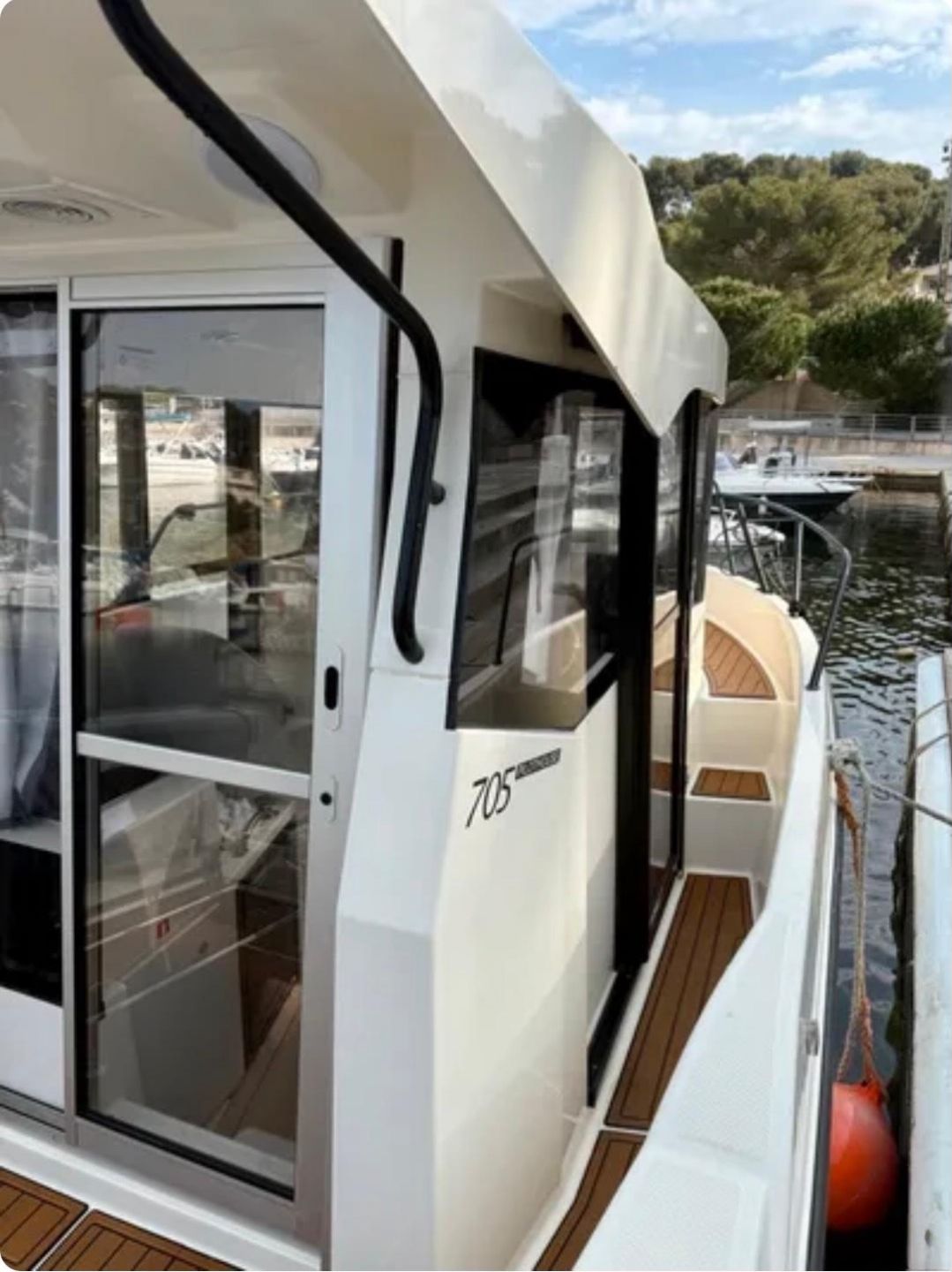 Quicksilver - 705 PILOTHOUSE - INCE NOVO - 2023