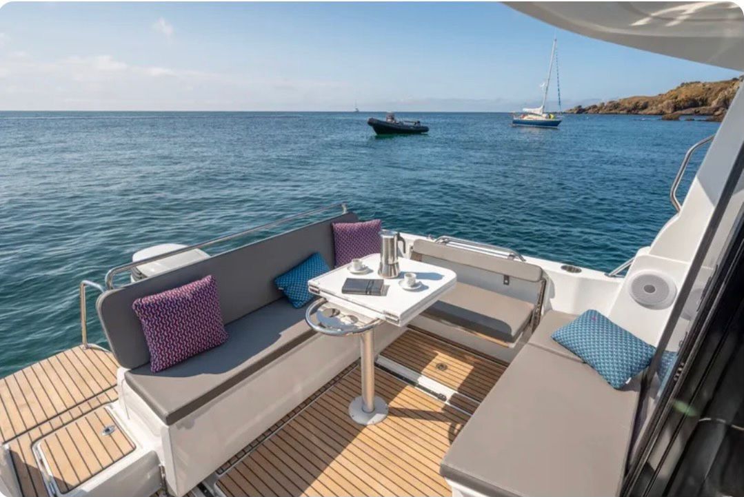 Beneteau ANTARES 8 OB V2 - 2021