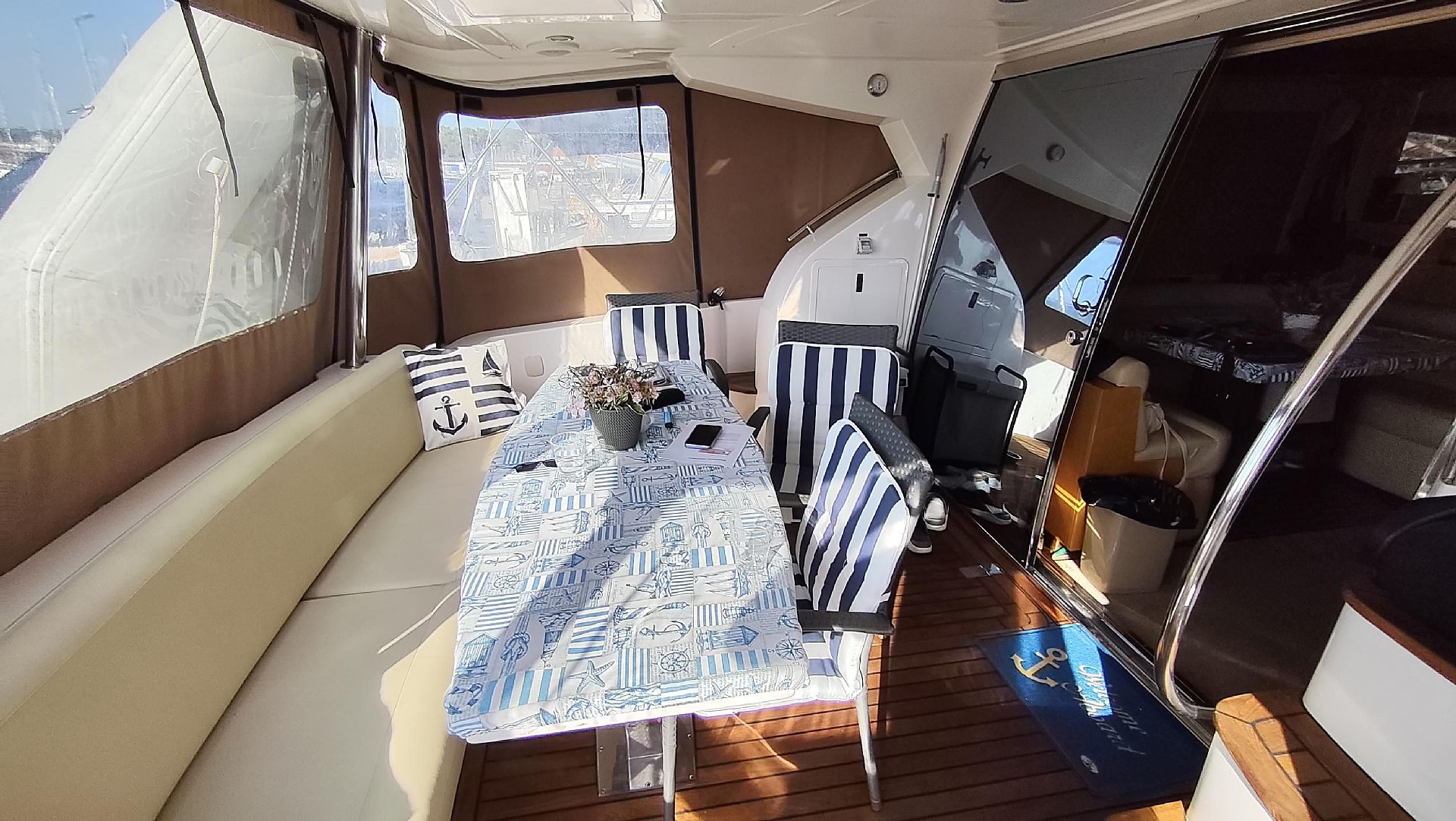 Majesty 56 - 2008 - for sale: 460000.-EUR