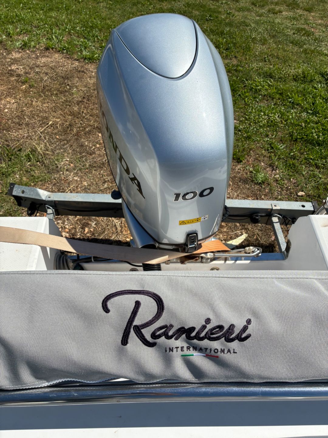 Ranieri International Voyager 19 S - 2011